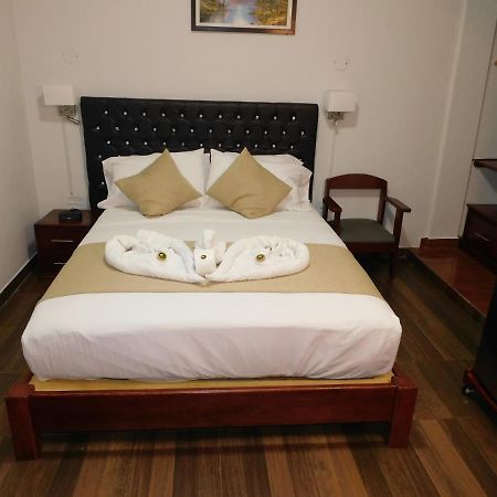 Hotel Tambopata Inn 푸에르토말도나도 외부 사진
